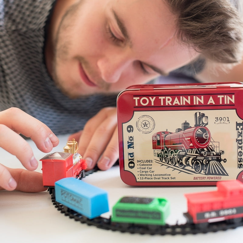 Train in a Tin Desktop Set